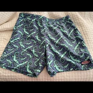 Vineyard Vines mens swim trunks